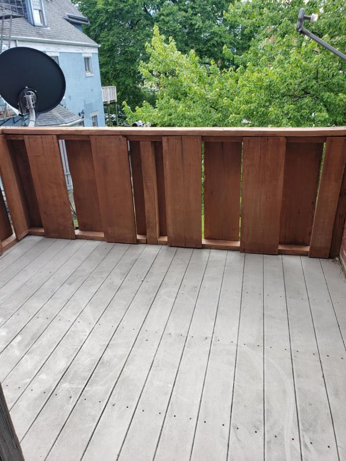 Апартаменты Modern Rustic Split Level With Balcony Цинциннати Экстерьер фото